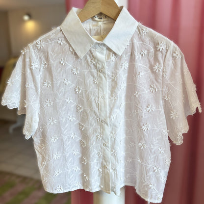 Chemise blanche manches courtes vue de face