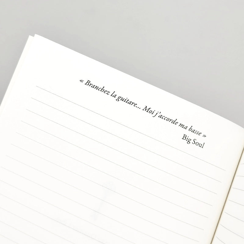 page intérieure du carnet avec citation 