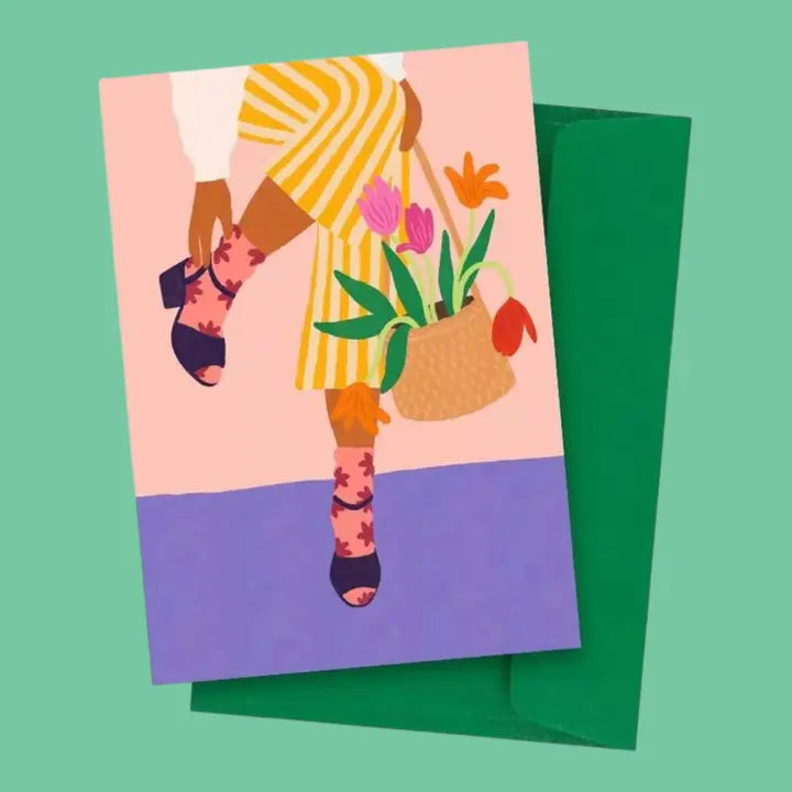 carte postale illustration femme avec fleurs et vêtements colorés