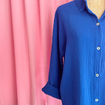 zoom sur manche chemise en gaze de coton fabriqué en Italie 