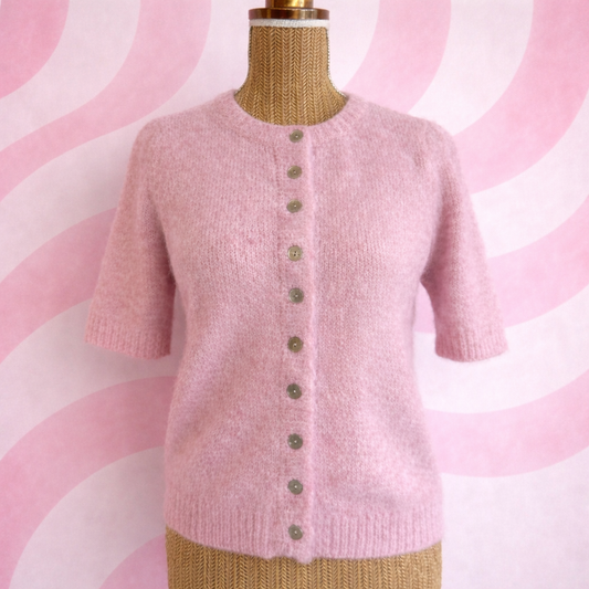 gilet rose manche courte douillet en situation sur un buste