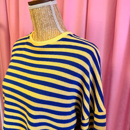 zoom sur détails marinière rayures bleu et jaune