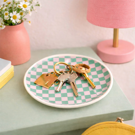 petit plateau déco mis en situation - motif géométrique