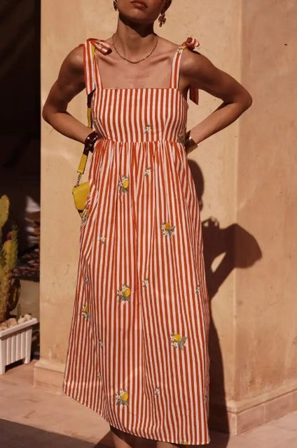 robe longue avec bretelles à nouer