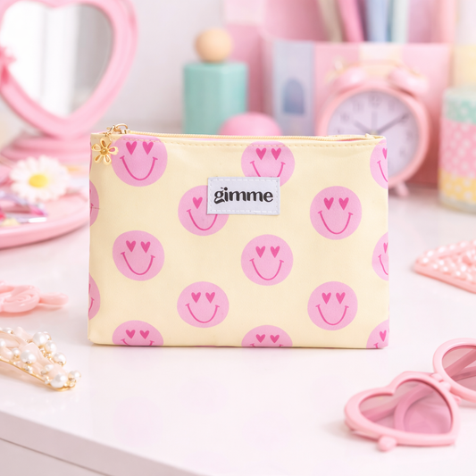 trousse maquillage motif smiley mise en situation